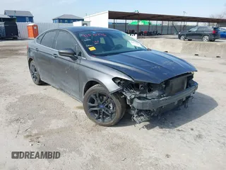 2020 Ford Fusion SE with VIN 3FA6P0HD7LR169021, listed as a IAAI auction lot 41575796 with 77,824 mi miles. Bid and sale history available at carsss.com. Image 1.