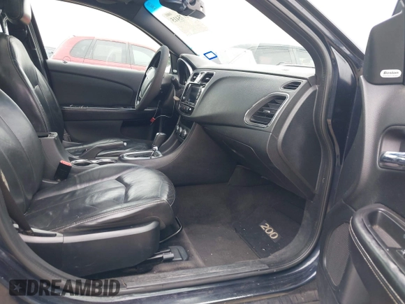 2011 Chrysler 200 Limited with VIN 1C3BC2FG8BN504337, listed as a IAAI auction lot 42175415 with 165,998 mi miles. Bid and sale history available at carsss.com. Image 5.
