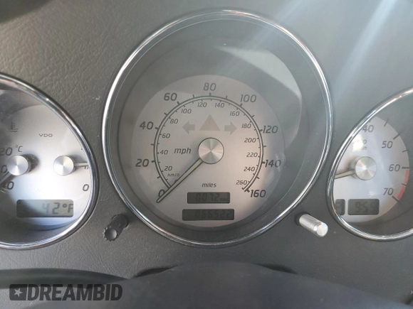 2004 Mercedes-Benz SLK-Class with VIN WDBKK65F74F300543, listed as a Copart auction lot 47282445 with 66,522 mi miles and Salvage Title. Bid and sale history available at carsss.com. Image 9.