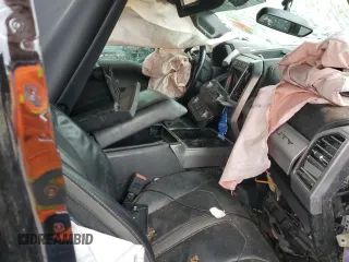 2021 Ford F-350 XL z VIN 1FT8W3DT0MEE15125, wystawiony jako Copart lot #58761925 z przebiegiem Nie podano mil oraz Nie do naprawy • Non repairable. Historia ofert i sprzedaży dostępna na DreamBid. Obrazek 7.