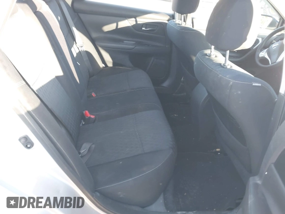2018 Nissan Altima SR with VIN 1N4AL3AP8JC474583, listed as a IAAI auction lot 40923589 with 116,960 mi miles and . Bid and sale history available at DreamBid. Image 8.