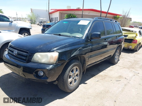 2005 Toyota Highlander z VIN JTEEP21A350133164, wystawiony jako IAAI lot #42293042 z przebiegiem 167 702 mil mil oraz . Historia ofert i sprzedaży dostępna na DreamBid. Obrazek 2.