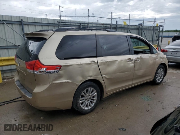 2011 Toyota Sienna XLE AAS с VIN 5TDYK3DC5BS016441, выставлен на аукционе Copart как лот 56464945 с пробегом 338 892 миль миль и На запчасти • Non repairable. История ставок и продаж доступна на DreamBid. Изображение 3.