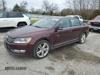2014 Volkswagen Passat SEL Premium z VIN 1VWCN7A37EC027022, wystawiony jako Copart lot #50221705 z przebiegiem 154 916 mil mil oraz Szkody całkowita. Historia ofert i sprzedaży dostępna na DreamBid. Obrazek 1.