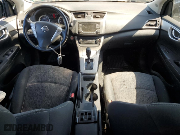 2015 Nissan Sentra SV z VIN 3N1AB7AP9FY358847, wystawiony jako Copart lot #56522215 z przebiegiem 76 253 mil mil oraz Szkoda całkowita • Salvage title. Historia ofert i sprzedaży dostępna na DreamBid. Obrazek 8.