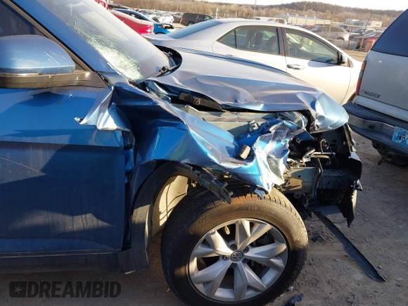 2019 Volkswagen Atlas SE z VIN 1V2WR2CA8KC532337, wystawiony jako IAAI lot #41771769 z przebiegiem 97 301 mil mil oraz . Historia ofert i sprzedaży dostępna na DreamBid. Obrazek 6.
