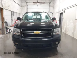 2013 Chevrolet Tahoe LT with VIN 1GNSKBE07DR305706, listed as a IAAI auction lot 42004594 with 166,020 mi miles and . Bid and sale history available at DreamBid. Image 12.