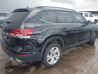 2021 Volkswagen Atlas SE with VIN 1V2JR2CA9MC595833, listed as a IAAI auction lot 42498528 with 69,670 mi miles and . Bid and sale history available at DreamBid. Image 4.