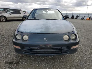 1995 Acura Integra z VIN JH4DB7556SS006528, wystawiony jako Copart lot #84881164 z przebiegiem 256 564 mil mil oraz Szkoda całkowita • Salvage title. Historia ofert i sprzedaży dostępna na DreamBid. Obrazek 5.