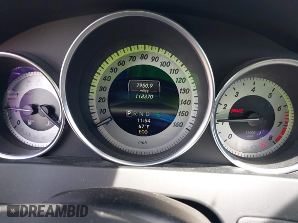 2013 Mercedes-Benz C 300 Sport with VIN WDDGF8AB3DR247015, listed as a IAAI auction lot 42292350 with 118,370 mi miles and . Bid and sale history available at DreamBid. Image 7.