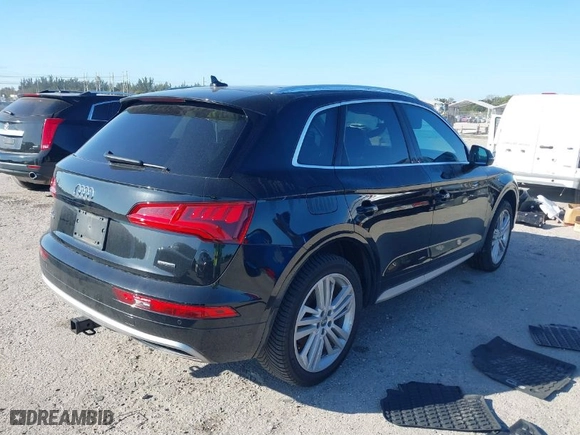 2019 Audi Q5 Premium Plus with VIN WA1BNAFY7K2083845, listed as a IAAI auction lot 41533971 with 97,389 mi miles. Bid and sale history available at carsss.com. Image 4.
