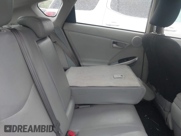 2013 Toyota Prius One with VIN JTDKN3DUXD5566488, listed as a IAAI auction lot 41989353 with 197,444 mi miles and . Bid and sale history available at DreamBid. Image 8.