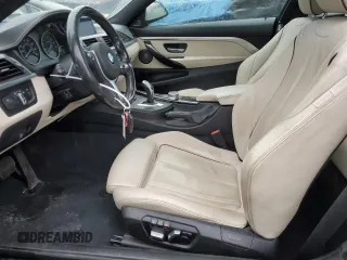 2018 BMW 4 Series 440i xDrive z VIN WBA4W9C54JAF93952, wystawiony jako Copart lot #75808484 z przebiegiem 80 135 mil mil oraz Szkoda całkowita • Salvage title. Historia ofert i sprzedaży dostępna na DreamBid. Obrazek 7.