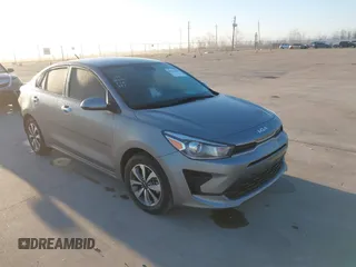 2023 Kia Rio S z VIN 3KPA24AD1PE559033, wystawiony jako IAAI lot #41761944 z przebiegiem 30 149 mil mil oraz . Historia ofert i sprzedaży dostępna na DreamBid. Obrazek 1.