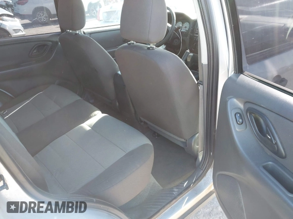 2006 Ford Escape XLS with VIN 1FMYU02Z76KA78111, listed as a IAAI auction lot 41375345 with 146,591 mi miles and . Bid and sale history available at DreamBid. Image 8.