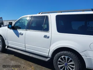 2017 Ford Expedition EL XLT with VIN 1FMJK1HTXHEA19958, listed as a IAAI auction lot 41611264 with 147,634 mi miles. Bid and sale history available at carsss.com. Image 13.