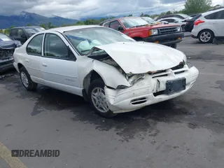1999 Dodge Stratus z VIN 1B3EJ46X6XN517185, wystawiony jako IAAI lot #42267082 z przebiegiem 161 884 mil mil oraz . Historia ofert i sprzedaży dostępna na DreamBid. Obrazek 1.
