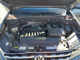 2018 Volkswagen Atlas SEL with VIN 1V2ER2CA5JC546559, listed as a Copart auction lot 47027515 with 43,524 mi miles and Salvage title. Bid and sale history available at DreamBid. Image 12.