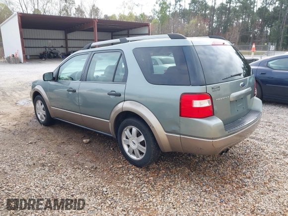 2005 Ford Freestyle SE with VIN 1FMZK01195GA74424, listed as a IAAI auction lot 41671994 with 238,292 mi miles. Bid and sale history available at carsss.com. Image 3.