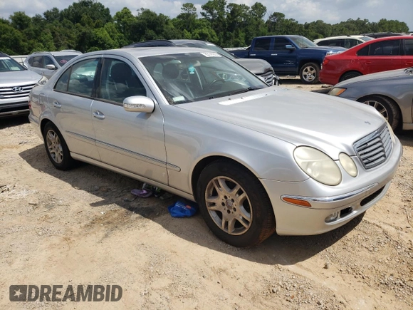 2003 Mercedes-Benz E-Class 3.2L with VIN WDBUF65J23A206793, listed as a Copart auction lot 65141914 with 0 mi miles and Salvage Title. Bid and sale history available at carsss.com. Image 4.