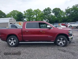 2022 Ram 1500 Laramie z VIN 1C6RREJM5NN165734, wystawiony jako IAAI lot #42307922 z przebiegiem 34 691 mil mil oraz . Historia ofert i sprzedaży dostępna na DreamBid. Obrazek 13.