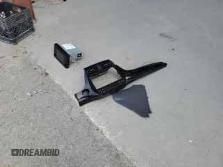 2017 Toyota Prius Two с VIN JTDKBRFU9H3045286, выставлен на аукционе Copart как лот 50253815 с пробегом 28 048 миль миль и Списание • Salvage title. История ставок и продаж доступна на DreamBid. Изображение 12.