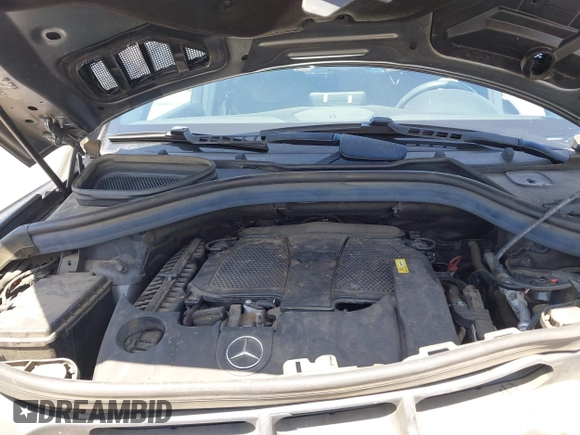 2018 Mercedes-Benz GLE 350 z VIN 4JGDA5JB2JB042375, wystawiony jako IAAI lot #42515119 z przebiegiem 64 269 mil mil oraz . Historia ofert i sprzedaży dostępna na DreamBid. Obrazek 10.