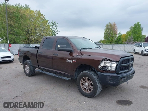2015 Ram 2500 Tradesman with VIN 3C6TR5CT2FG500792, listed as a IAAI auction lot 42108585 with 113,216 mi miles. Bid and sale history available at carsss.com. Image 1.