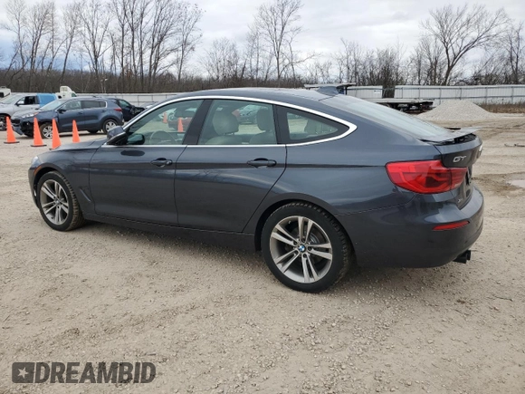 2018 BMW 3 Series 330i xDrive with VIN WBA8Z9C51JG828102, listed as a Copart auction lot 81577104 with 58,782 mi miles and Salvage Title. Bid and sale history available at carsss.com. Image 2.