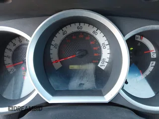 2012 Toyota Tacoma PreRunner z VIN 3TMJU4GN9CM131642, wystawiony jako IAAI lot #42208133 z przebiegiem 160 704 mil mil oraz . Historia ofert i sprzedaży dostępna na DreamBid. Obrazek 7.
