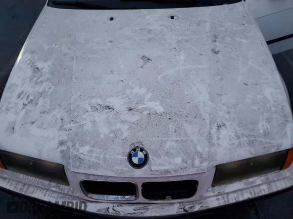 1995 BMW 3 Series z VIN WBACA532XSFG13649, wystawiony jako Copart lot #82580054 z przebiegiem Nie podano mil oraz Czysty tytuł • Clean title. Historia ofert i sprzedaży dostępna na DreamBid. Obrazek 11.