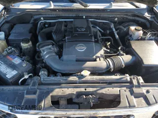 2006 Nissan Frontier SE z VIN 1N6AD07U96C414383, wystawiony jako Copart lot #42487195 z przebiegiem 116 557 mil mil oraz Szkoda całkowita • Salvage title. Historia ofert i sprzedaży dostępna na DreamBid. Obrazek 13.