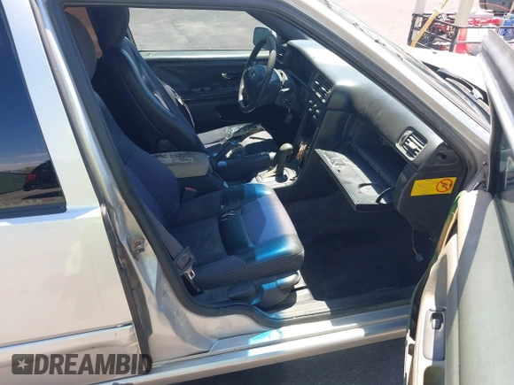 1999 Volvo S70 z VIN YV1LS55A0X2597598, wystawiony jako IAAI lot #42249040 z przebiegiem 280 390 mil mil oraz . Historia ofert i sprzedaży dostępna na DreamBid. Obrazek 5.