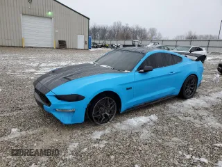 2019 Ford Mustang GT z VIN 1FA6P8CF9K5174519, wystawiony jako Copart lot #44742245 z przebiegiem Nie podano mil oraz Szkoda całkowita • Salvage title. Historia ofert i sprzedaży dostępna na DreamBid. Obrazek 1.
