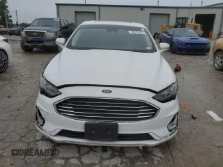 2019 Ford Fusion Titanium with VIN 3FA6P0RU5KR179916, listed as a Copart auction lot 58552525 with 110,035 mi miles and Clean title. Bid and sale history available at DreamBid. Image 5.