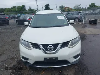 2015 Nissan Rogue SL z VIN 5N1AT2MV2FC842144, wystawiony jako IAAI lot #42347068 z przebiegiem 83 884 mil mil oraz . Historia ofert i sprzedaży dostępna na DreamBid. Obrazek 12.