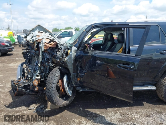 2017 Toyota 4Runner SR5 with VIN JTEBU5JR5H5468940, listed as a IAAI auction lot 42065776 with Not provided miles and . Bid and sale history available at DreamBid. Image 6.