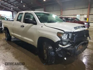 2018 Toyota Tundra 2WD SR with VIN 5TFRM5F10JX129647, listed as a Copart auction lot 39130354 with 149,712 mi miles. Bid and sale history available at carsss.com. Image 4.