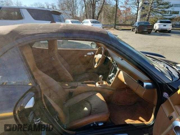 2008 Porsche 911 Carrera S with VIN WP0CB299X8S777239, listed as a Copart auction lot 42725635 with 27,006 mi miles and Clean Title. Bid and sale history available at DreamBid. Image 5.