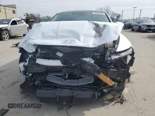 2024 Hyundai Sonata Hybrid Limited with VIN KMHL54JJ1RA101709, listed as a Copart auction lot 45246235 with 6,043 mi miles and Salvage Title. Bid and sale history available at carsss.com. Image 5.