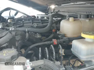 2022 Jeep Wrangler Unlimited Sport S z VIN 1C4HJXDG5NW180130, wystawiony jako IAAI lot #41772922 z przebiegiem 47 625 mil mil oraz . Historia ofert i sprzedaży dostępna na DreamBid. Obrazek 21.