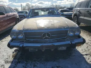 1983 Mercedes-Benz 380 with VIN WDBBA45A0DB026220, listed as a Copart auction lot 87532565 with 153,957 mi miles and Clean Title. Bid and sale history available at carsss.com. Image 5.