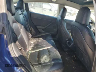 2022 Tesla Model 3 Long Range z VIN 5YJ3E1EB4NF143606, wystawiony jako Copart lot #45499095 z przebiegiem 119 143 mil mil oraz Szkoda całkowita • Salvage title. Historia ofert i sprzedaży dostępna na DreamBid. Obrazek 10.