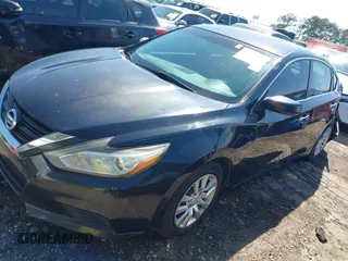 2016 Nissan Altima S with VIN 1N4AL3AP4GN374381, listed as a IAAI auction lot 41984104 with 160,188 mi miles and . Bid and sale history available at carsss.com. Image 2.
