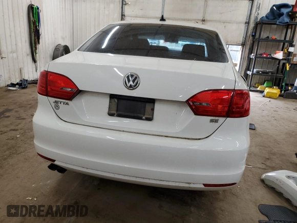 2014 Volkswagen Jetta Sedan SE with VIN 3VWD17AJ6EM377996, listed as a Copart auction lot 49292985 with 141,158 mi miles and Clean Title. Bid and sale history available at carsss.com. Image 6.