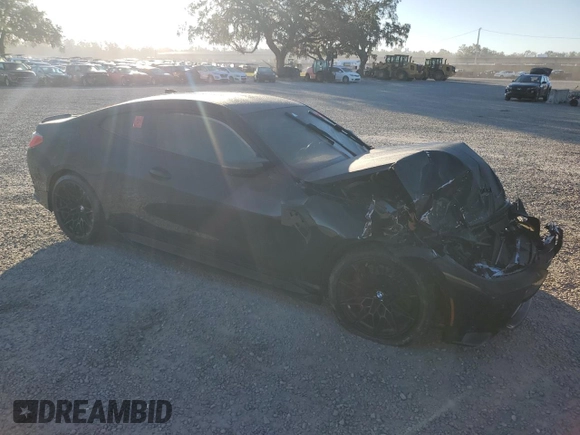 2021 BMW M4 Competition z VIN WBS33AZ01MCG38478, wystawiony jako Copart lot #82415084 z przebiegiem Nie podano mil oraz Szkoda całkowita • Salvage title. Historia ofert i sprzedaży dostępna na DreamBid. Obrazek 4.