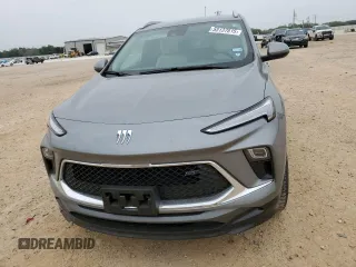2025 Buick Encore GX Sport Touring with VIN KL4AMDSL9SB054261, listed as a Copart auction lot 55137615 with 8,929 mi miles and Clean title. Bid and sale history available at DreamBid. Image 5.