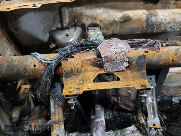 2022 Chevrolet Silverado 1500 with VIN 2GC4YTE9N1216757, listed as a Copart auction lot 73673312 with Not Provided miles and Non Repairable. Bid and sale history available at DreamBid. Image 9.