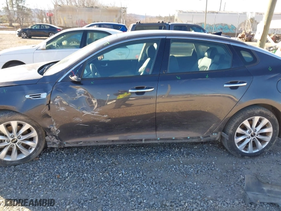 2018 Kia Optima S with VIN 5XXGT4L35JG202142, listed as a IAAI auction lot 41630240 with 94,335 mi miles. Bid and sale history available at carsss.com. Image 15.