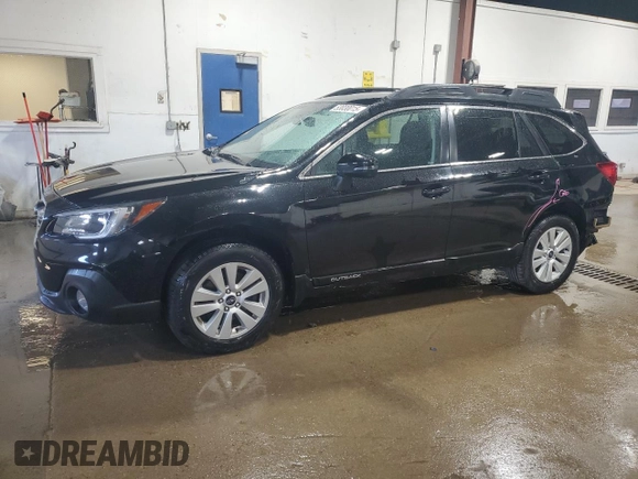 2019 Subaru Outback Premium with VIN 4S4BSAHC8K3206543, listed as a Copart auction lot 53030015 with 114,797 mi miles and Salvage Title. Bid and sale history available at carsss.com. Image 1.